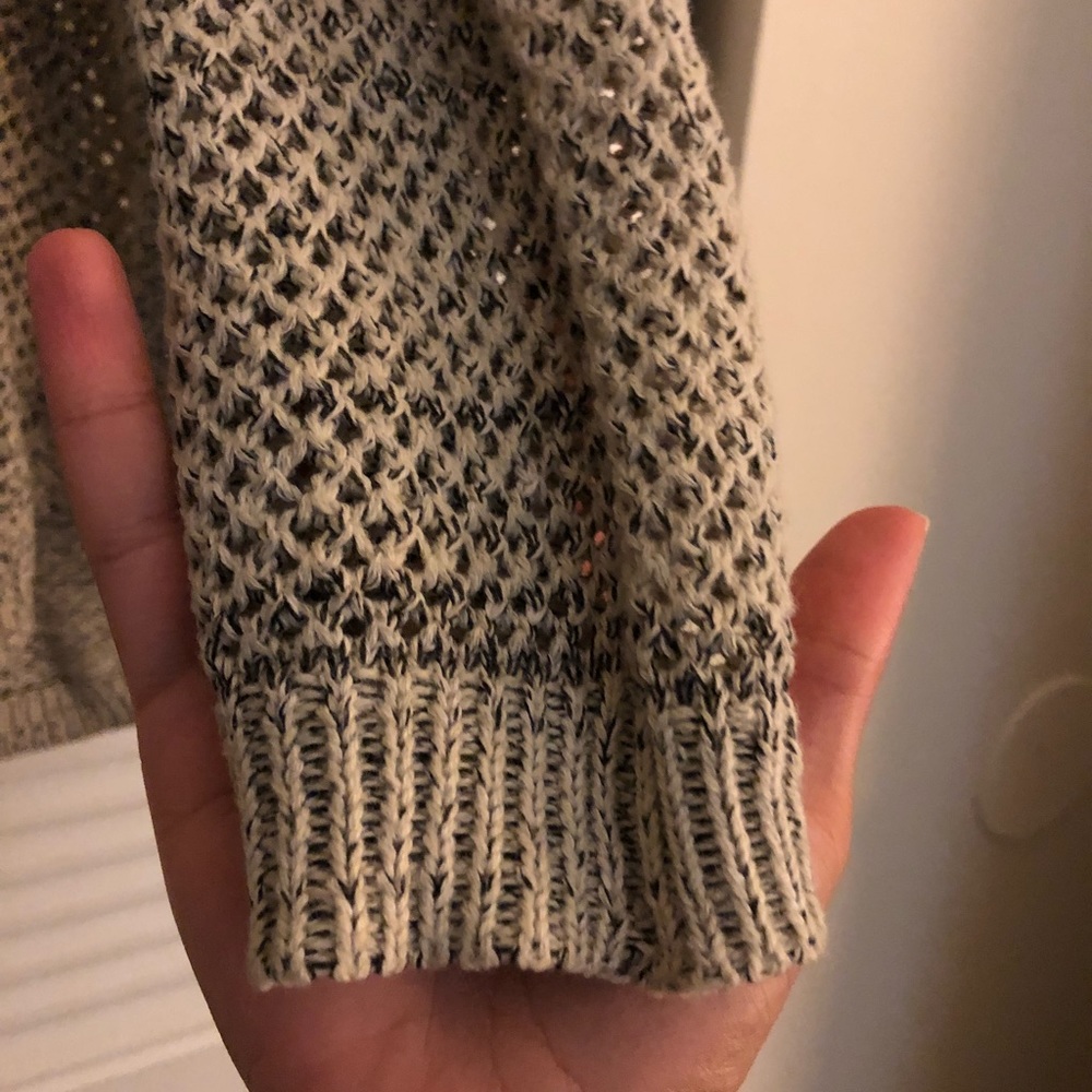 Sweater - Picture 3 of 3